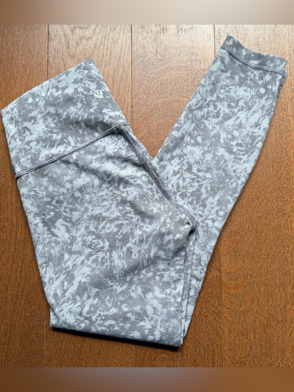 Lululemon Gray Patterned Leggings